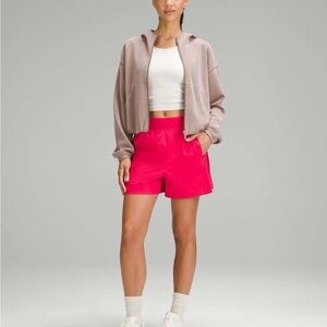 Lululemon Stretch Woven Relaxed-Fit High-Rise Short 4", Cherry Mist, Size Medium